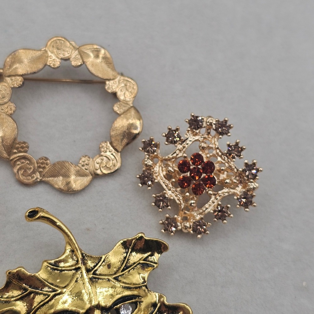 Rhinestone Brooch Lot Gold Tone Leaf Wreath Botanical 5pc Nature - Picture 7 of 10